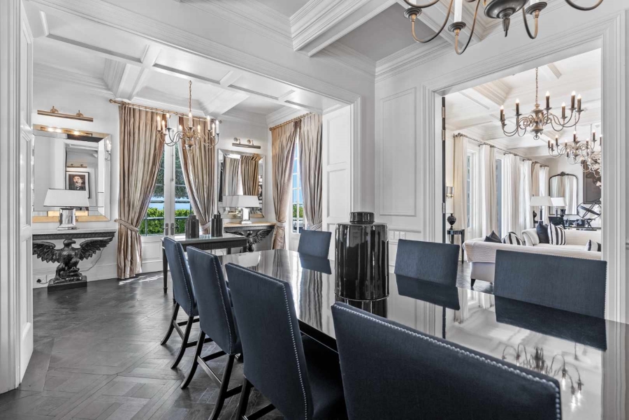 7 Bedroom Property for Sale in Fresnaye Western Cape